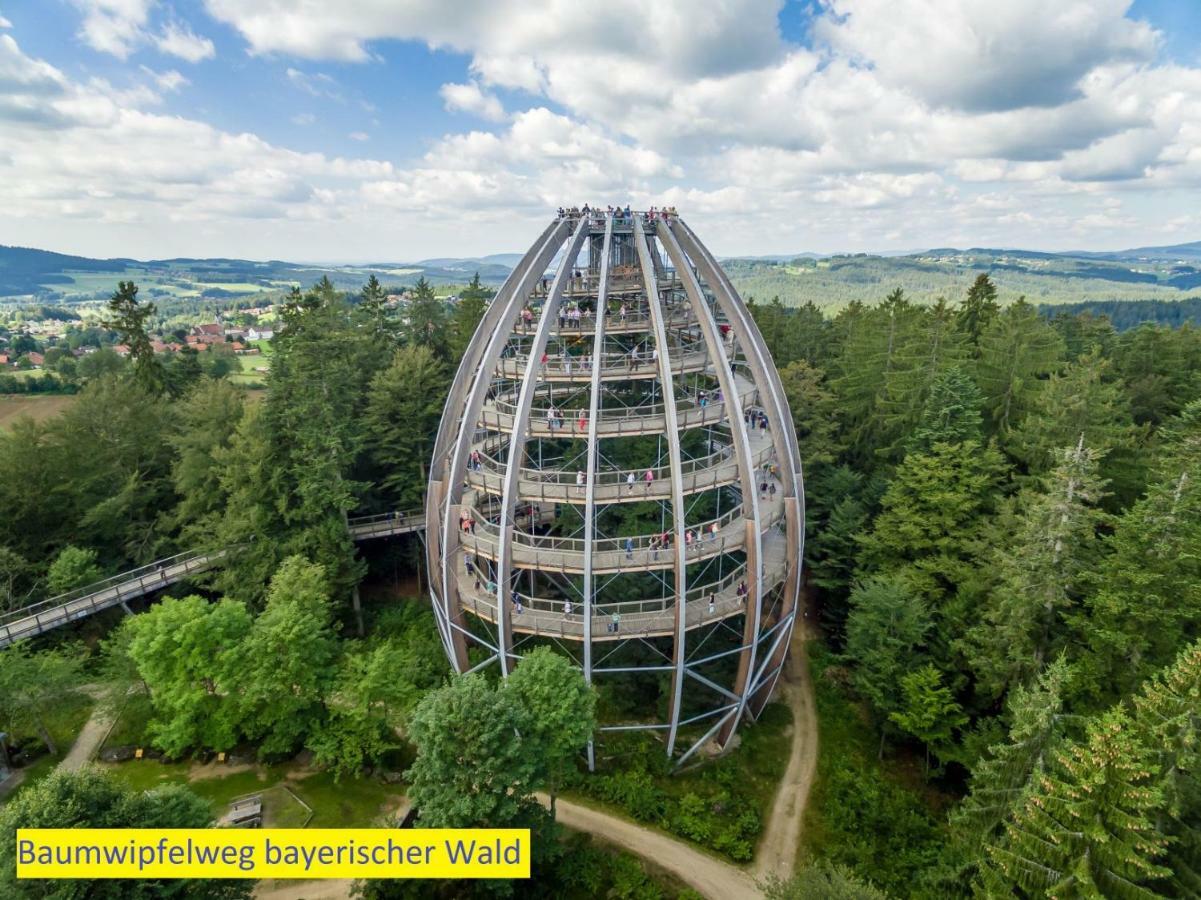 Ferienwohnung Fernblick Neukirchen vorm Wald Dış mekan fotoğraf
